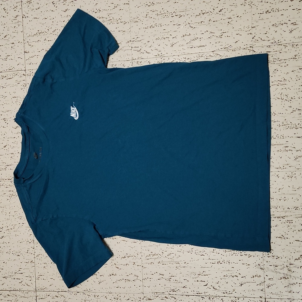 Nike Classic Embroidered Logo Teal Crewneck T Shirt
